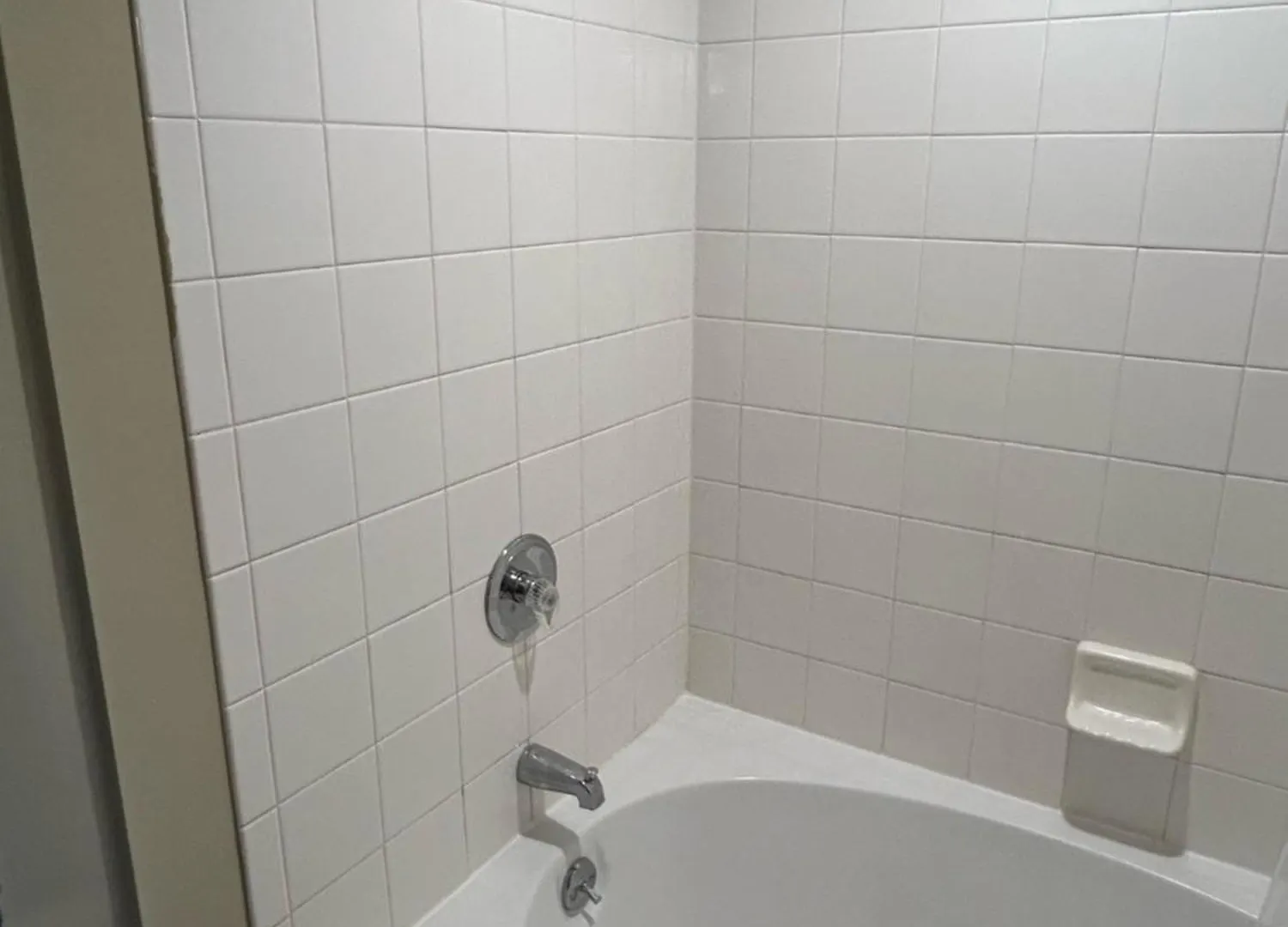 Spacious 2 Bedroom 2 Bathroom Apartment With Balcony In Uptown Charlotte! City Views & Free Parking! 0*, Charlotte