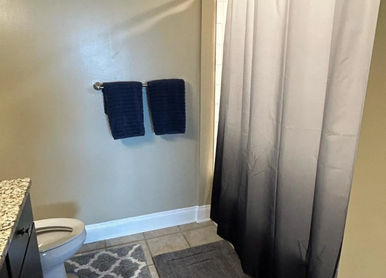 Spacious 2 Bedroom 2 Bathroom Apartment With Balcony In Uptown Charlotte! City Views & Free Parking! Stati Uniti