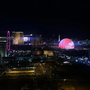 Balcony Strip View Homestay Las Vegas